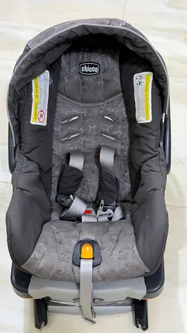 Baby car seat Premium Chicco brand