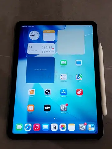iPad Air M1 Brand New Condition