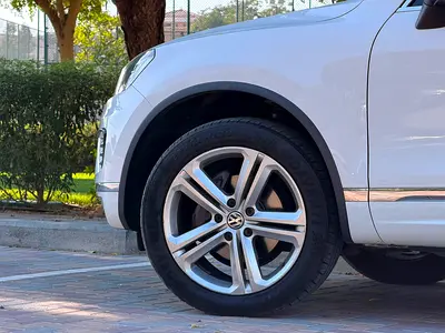 2018 Volkswagen TOUAREG 照片 9