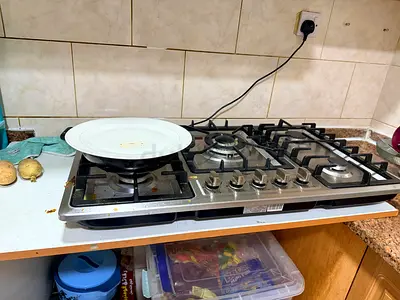 Built-in 5-Burner Gas Hob - Stainless Steel, Good Working Condition