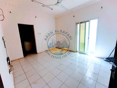 Big Studio with balcony close to road for family in muwaileh
