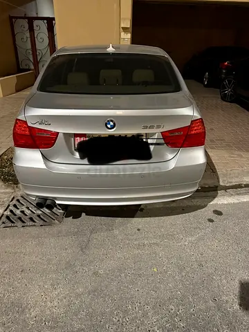 BMW 3-Series 323i 2010 GCC Specs
