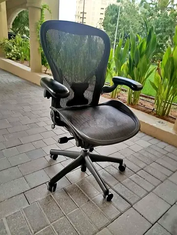Herman Miller Aeron chair.colour black.good. Condition