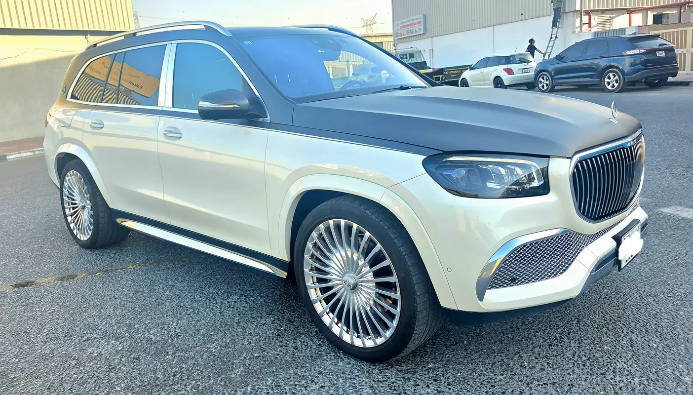 Mercedes-Maybach GLS-Class 2022 — photo 1 of 20
