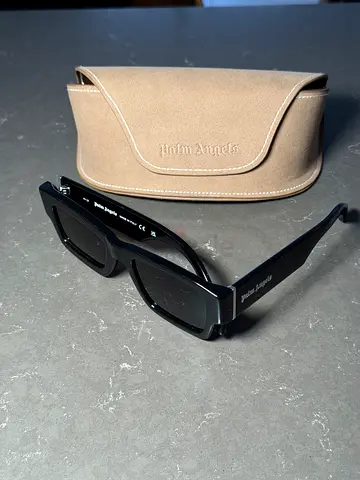 Palm Angels Sunglasses PERI021 Black - with case