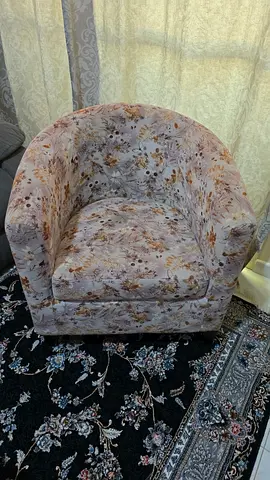 Comfortable single upholstered armchair - good condition