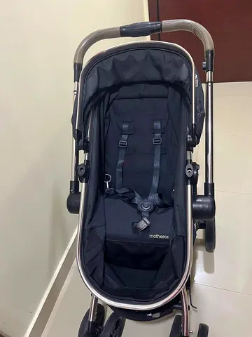 Baby trolley for toddlers and babies with storage and lock