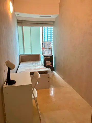 Partition with window - Near to DMCC Metro  Marina Mall - Ladies Only