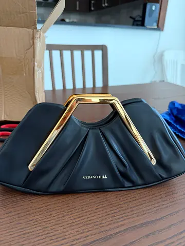 Bella classic handbag