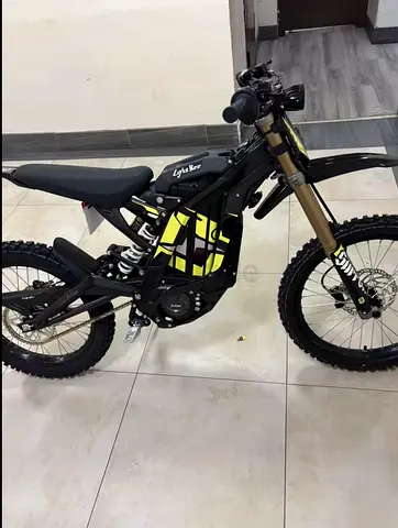 Brand new in box 2026 surron lbx for sale worth 16800 at Surron.ae and im selling 15500 new