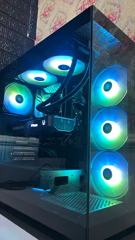 Brand New Pc RTX 5070 / i5 14Gen / 32GB DDR5