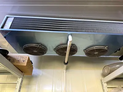 Commercial refrigeration unit for sale – ideal for flower shop, cold room, walk-in chiller, supermar