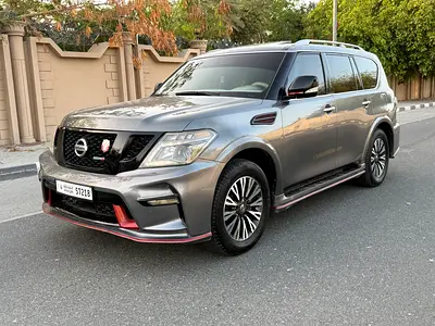 Nissan patrol 2013 platinum, big engine 400hp, Nismo body kit, full options super clean car, low mil