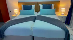 Bed space for executives ladies