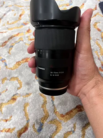 Tamron 28-75mm f/2.8 Lens – Excellent Condition One of the sharpest best lens all around