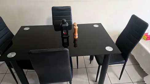 Four seater Dinning table