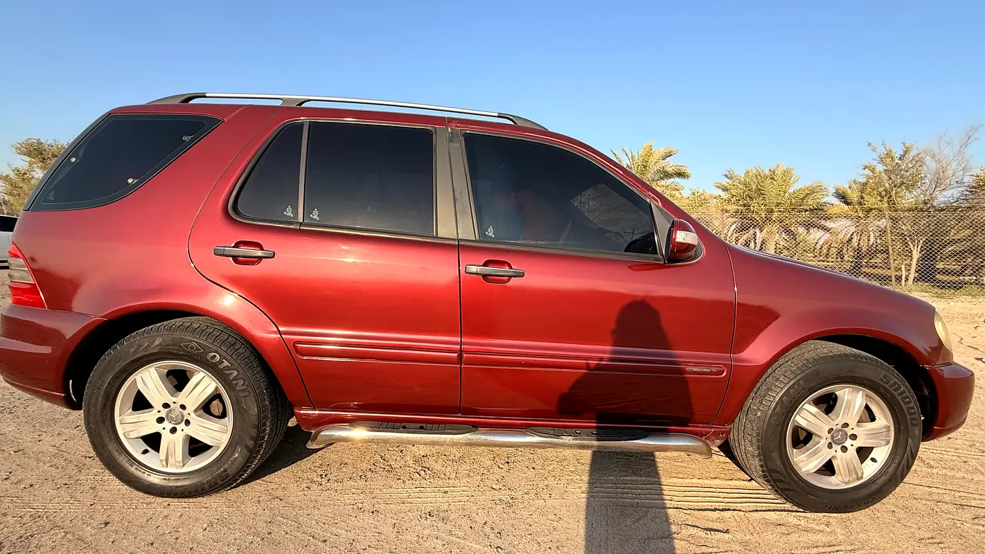 Mercedes-Benz M-Class 2005 — photo 1 of 19