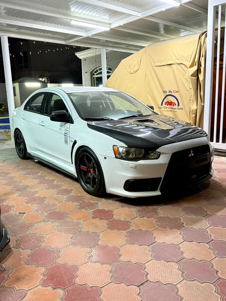 Mitsubishi Evolution 2009 — photo 1 of 8