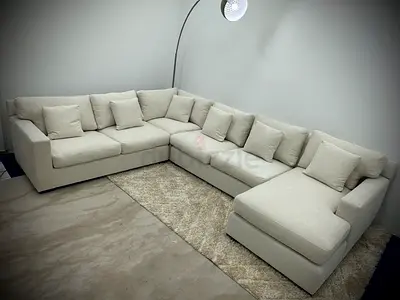 Perfect condition cratebarrel Ushape sofa