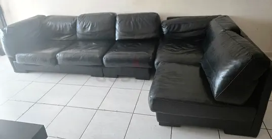 Used black leather 3-seater sofa