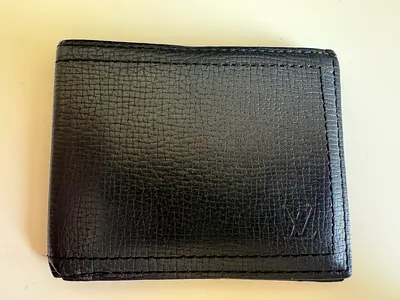 Men Wallet LV