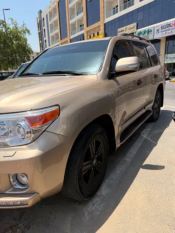 Toyota Land Cruiser GXR 2015 GCC Specs