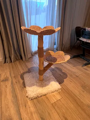 Cat tree/tower