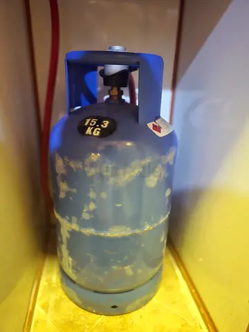 Adnoc 15.3 kg LPG Gas Cylinder with 80% fill including regultor hose (all in)