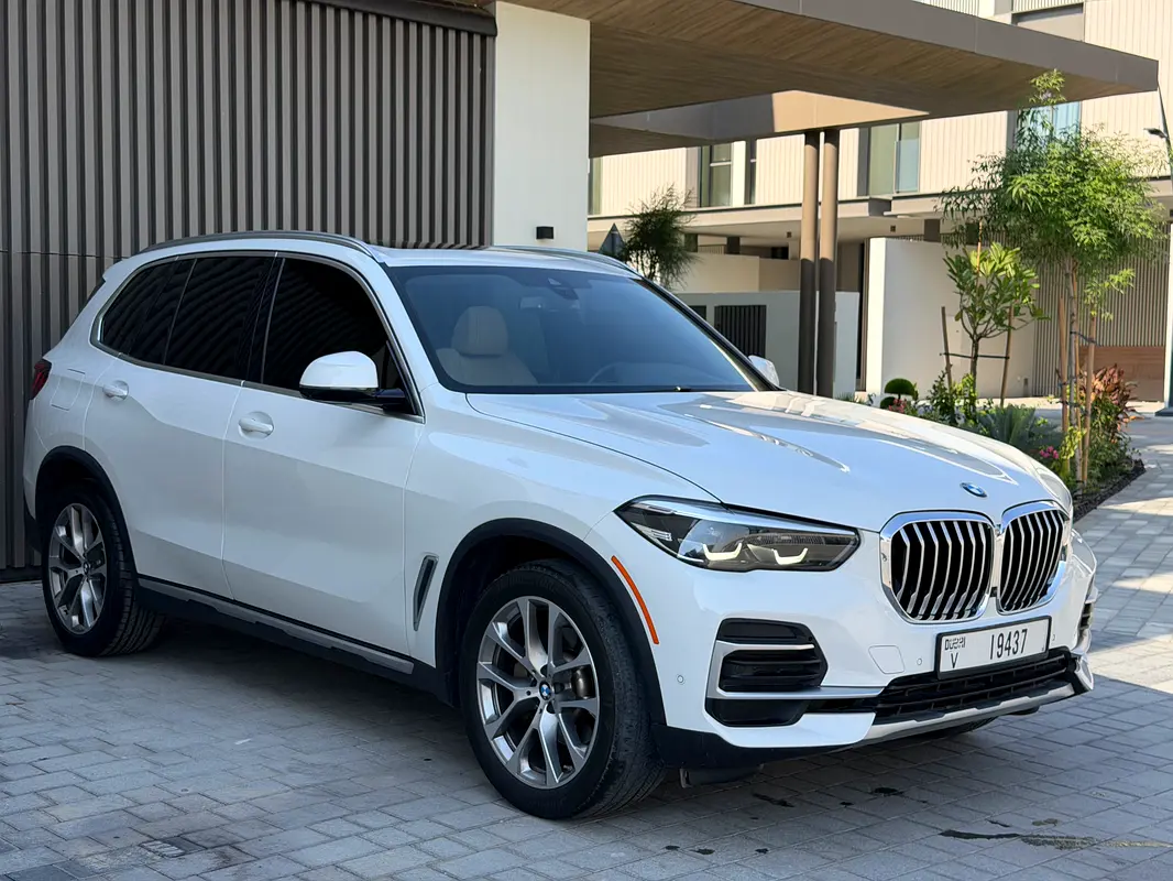 BMW X5 2022 — photo 1 of 13