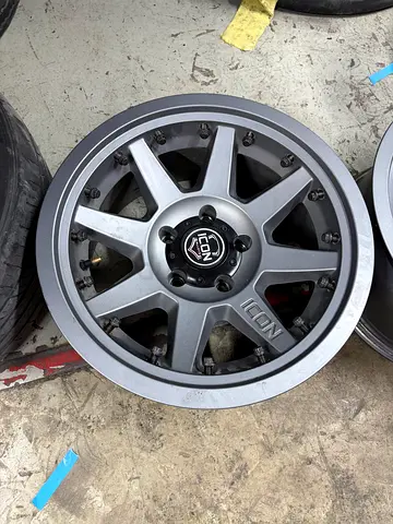 Icon Alloys
Rebound PRO Titanium Rims - Fitting Jeep Wrangler 5 Pcs.