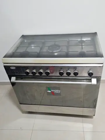 Glemgas (ITALY) Stainless Steel 5-Burner Gas Cooker with Oven - Used, Working