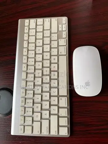 Apple magic 1 keyboard magic 1 mouse excellent working