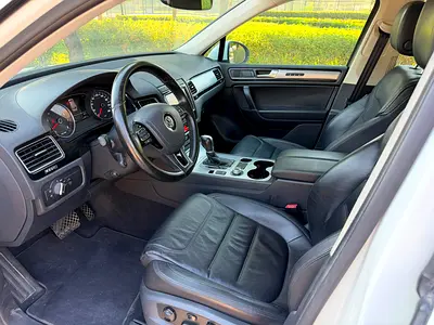 2018 Volkswagen TOUAREG — миниатюра 11