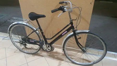 city cruiser/commuter bicycle - used, good working condition