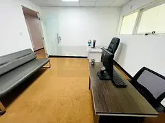 Beautiful Office |direct from Owner | Free utilities &amp; No Commission