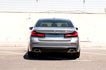 2023 BMW 5-SERIES — миниатюра 9