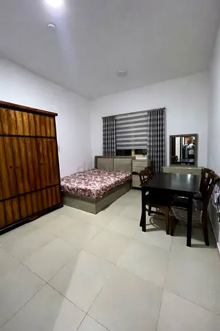 🏠 Master Room  1 BHK Sharing Available | Private Bathroom | Near Dubai Exit | Family-Friendly