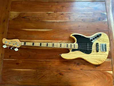 Sire Marcus Miller V7 4-String Bass Natural Ash - Active Electronics - Excellent Condition