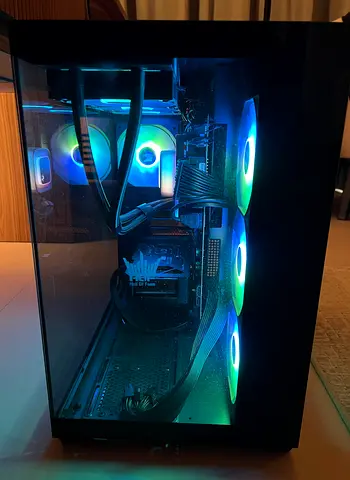 Workstation / Gaming PC - Ryzen 7 9700X + ASUS X870 MAX WiFi7 + ASUS RTX 5060
