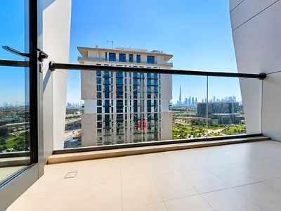Modern Studio | Burj Khalifa View | Premium Amenities| Ready to Move