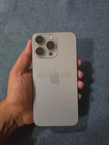 Natural Titanium iPhone 15 Pro Max 512 GB - Good Condition, No Scratches.