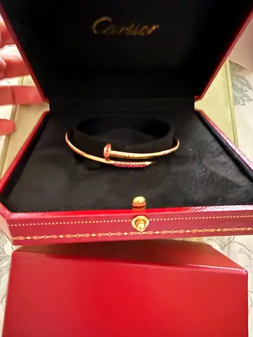 Cartier Juste un clou rubbies edition