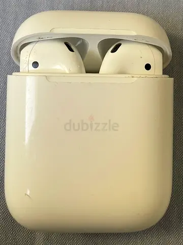Apple AirPods with Charging Case (Good Working Condition)