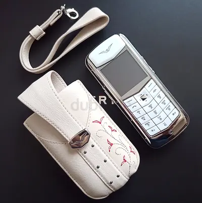 Brand new Rococo Ivory Oldvertu phone with with Ceramic keyboard