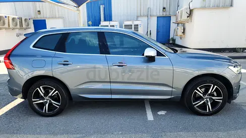 2018 Volvo XC60 T5 R-Design | GCC Specs | Pristine Condition