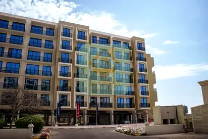 Fully Furnished - Sea Golf View - Top Floor - East Building