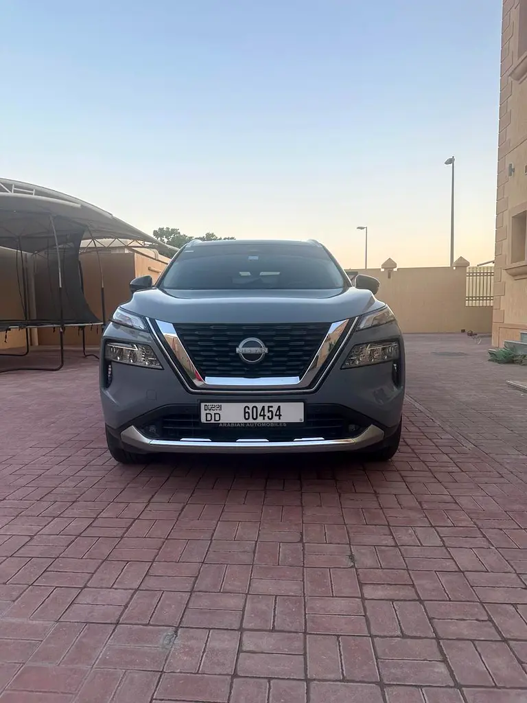 Nissan X-Trail 2025 — photo 1 of 7