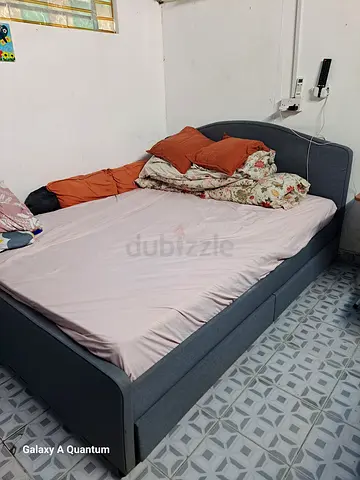 Grey fabric sofa bed / daybed in good condition