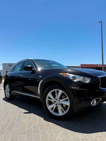 Infiniti QX70 5th Anniversary Edition 2018 GCC Specs