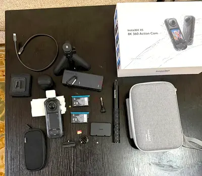 Insta360 x5